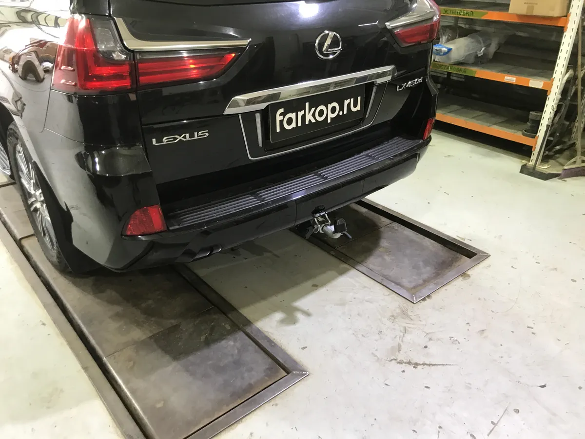 Фаркоп Galia для Lexus LX 2008-2021 T070C в Владивосток