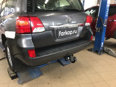 Фаркоп Baltex для Toyota Land Cruiser J200 2007-2021 249485 в Владивосток