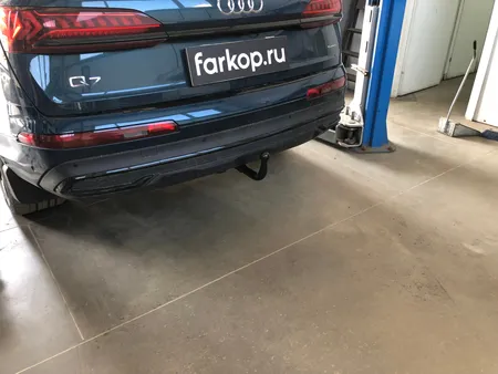 Фаркоп Steinhof для Audi Q7 2020- A-108 в Владивосток