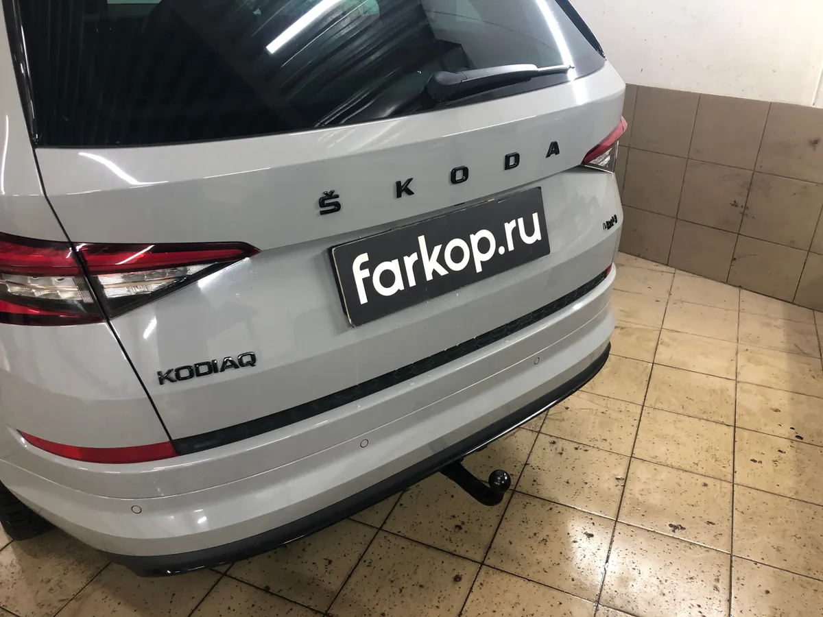 Фаркоп Steinhof для Skoda Kodiaq 2016- S-292 в Владивосток Фаркоп Steinhof для Skoda Kodiaq 2016- S-292 в Владивосток