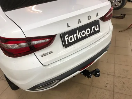 Фаркоп TowRus для Lada Vesta 2023- 279525 в Владивосток