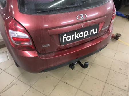 Фаркоп Berg для Lada Kalina (вкл. Cross) 2013-2018 F.6013.007 в Владивосток