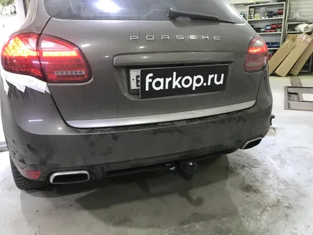 Фаркоп Berg для Porsche Cayenne 2010-2014 F.5813.001 в Владивосток