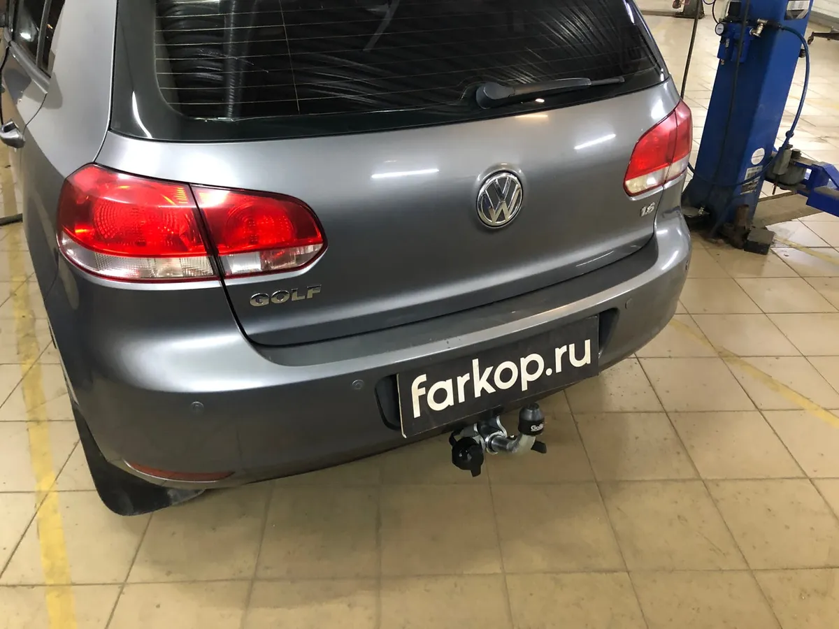 Фаркоп Galia для Volkswagen Golf 2008-2013 A038C в Владивосток