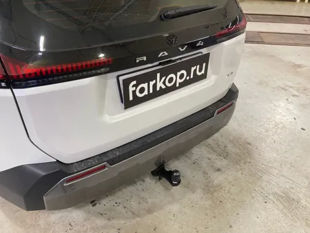 Фаркоп Berg для Toyota RAV4 2025- F.5717.002 в Владивосток