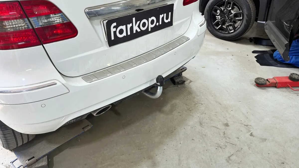 Фаркоп Galia для Mercedes B-class 2005-2011 M113A в Владивосток