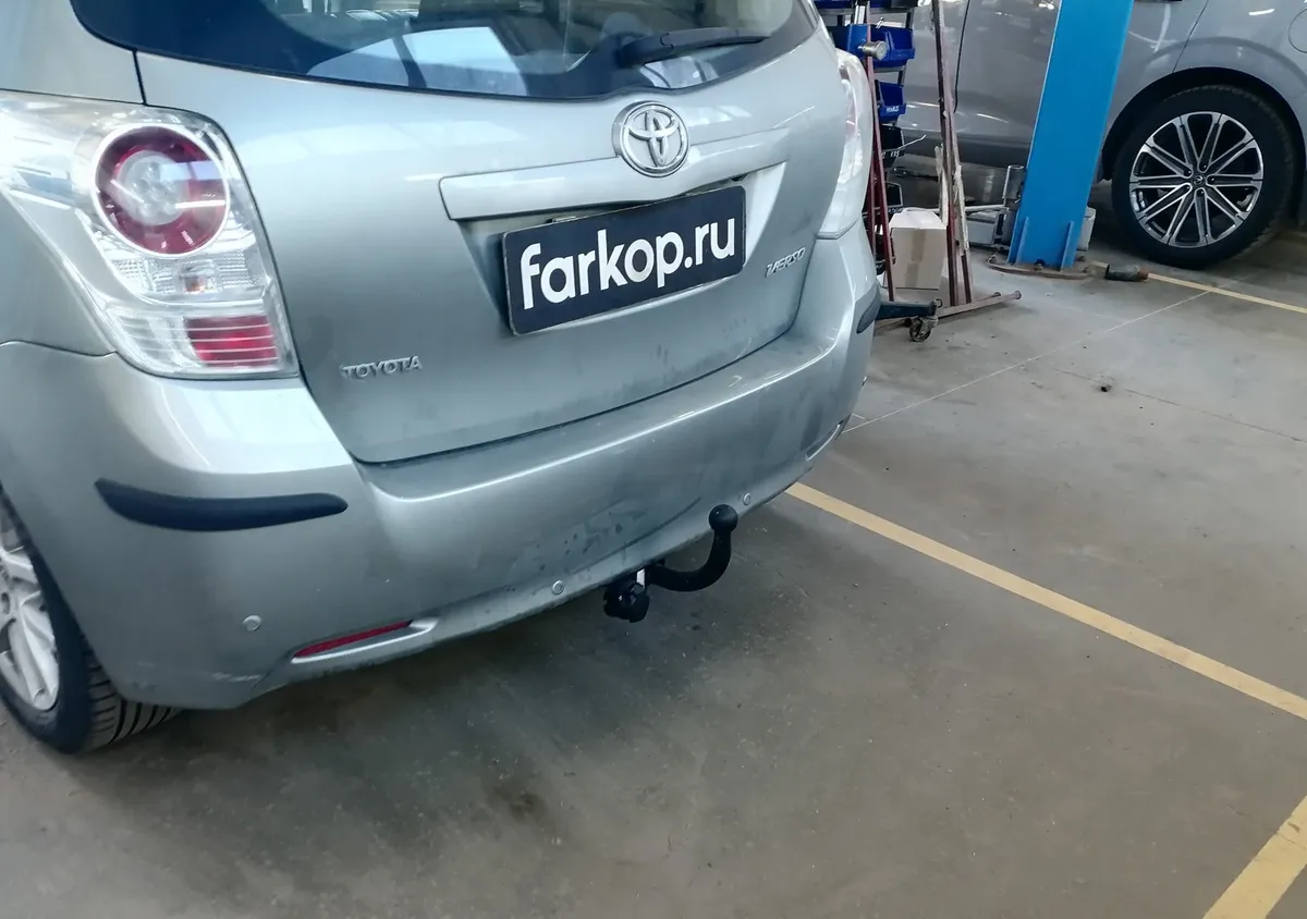 Фаркоп Steinhof для Toyota Verso 2009-2012 Арт. T-210 T-210 в Владивосток Фаркоп Steinhof для Toyota Verso 2009-2012 Арт. T-210 T-210 в Владивосток