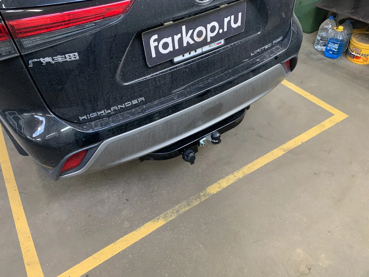 Фаркоп Baltex для Toyota Highlander 2020-2026 249468 в Владивосток Фаркоп Baltex для Toyota Highlander 2020-2026 249468 в Владивосток