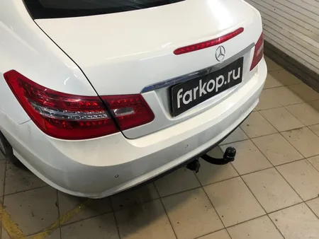 Фаркоп Steinhof для Mercedes E-class (купе) 2009-2016 M-150 в Владивосток