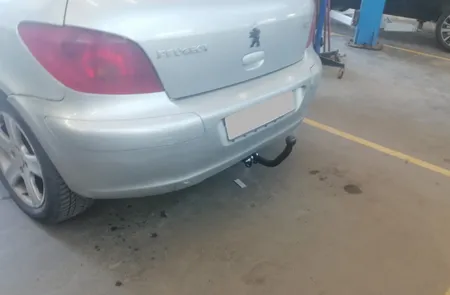 Фаркоп Лидер плюс для Peugeot 307 (хетчбек) 2001-2008 P106-A в Владивосток