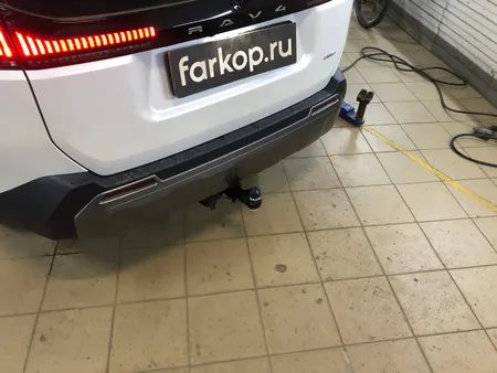 Фаркоп TowRus для Toyota RAV4 2025- 229420 в Владивосток