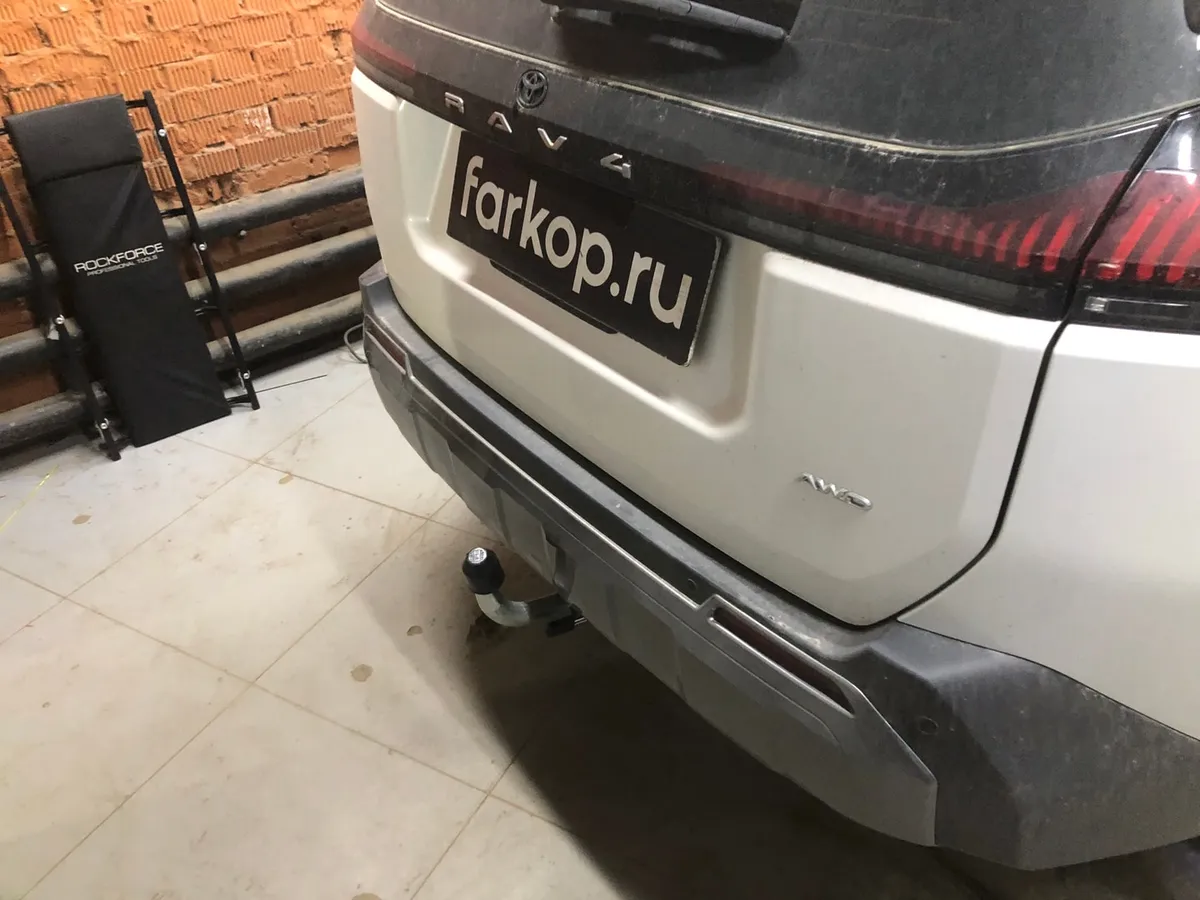 Фаркоп Galia для Toyota RAV4 2025- T072C в Владивосток