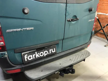 Фаркоп Steinhof для Mercedes Sprinter 2006-2018, (для а/м со ступенькой, кроме самой короткой базы) V-033 в Владивосток